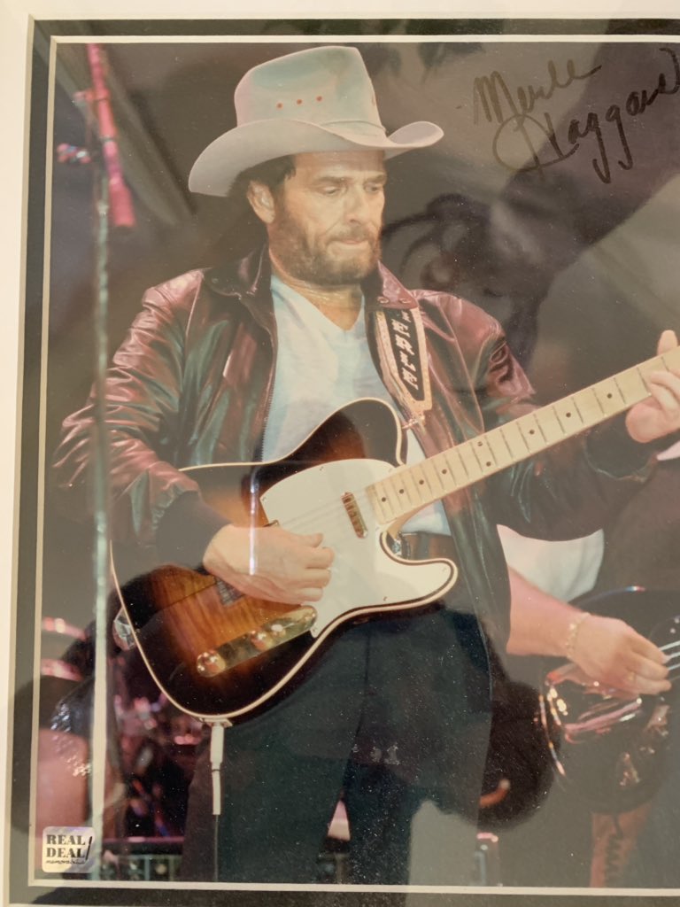 JoeGraff71's tweet photo. On this @Travistritt Tuesday I have the pleasure of hanging with the man that introduced me to his music some 30 years ago AND helping him dig through his belongings after #hurricanemichael #foundthisgem I knew you all would appreciate https://t.co/JgYfrxhs30