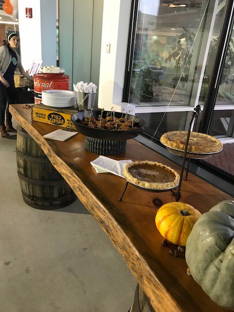 cambridge_park's tweet photo. Thank you to everyone who came to our Fall Tenant Breakfast today! Shout out to Revival Cafe &amp; Kitchen for the chicken &amp; waffles, pancakes, frittatas, and yummy breads &amp; spreads! Congrats to our Raffle Winners! #tenantbreakfast #HappyThanksgiving #tenantevents #perks #CPD #LFREP https://t.co/st5EWOAOGB