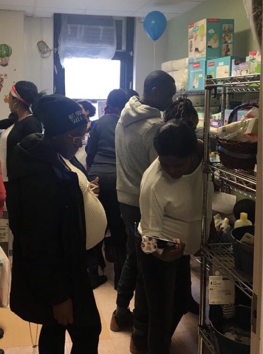 ZPhiBInc1920's tweet photo. #ZPAP2018 #MarchofDimes #ZPHIB #PrematurityAwarenessMonth #ZphiBStorksNest #macys @ZetaOnFIRE @MarchofDimes @zphibskz @DBZ_1957 https://t.co/2SIB7eS76f
