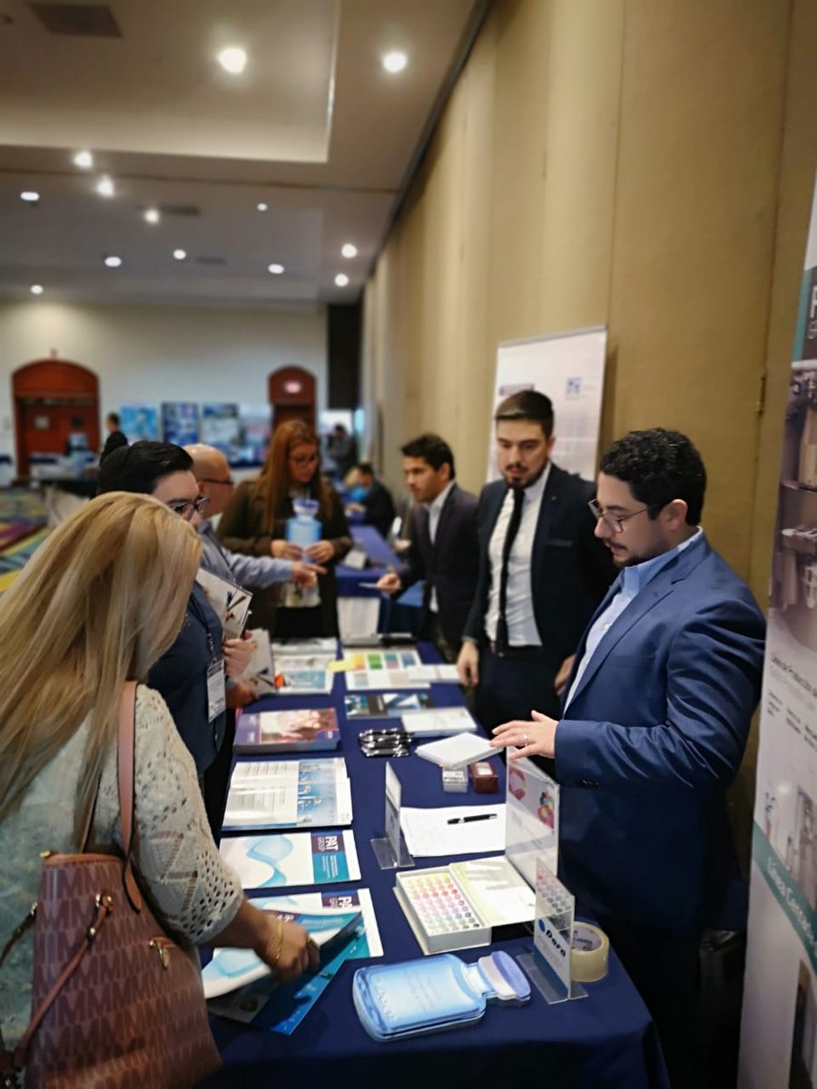 recasa_gt's tweet photo. #RECASA presente en #FarmaForum2018 un evento dirigido a la Industria Farmacéutica.
#CRdbLatina #PatGroup https://t.co/L5nNOWA1uB