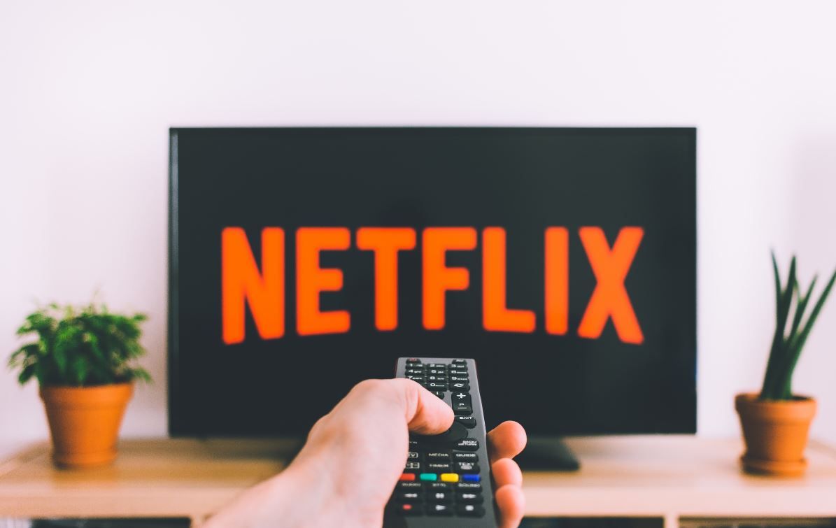 CounterPointTR's tweet image. Our in-depth report on video codec market dynamics showing industry transitions is out now. 

Click here to download the report: goo.gl/UPND6y

#videocodecs #HEVC #VP9 #AV1 #technology #technews