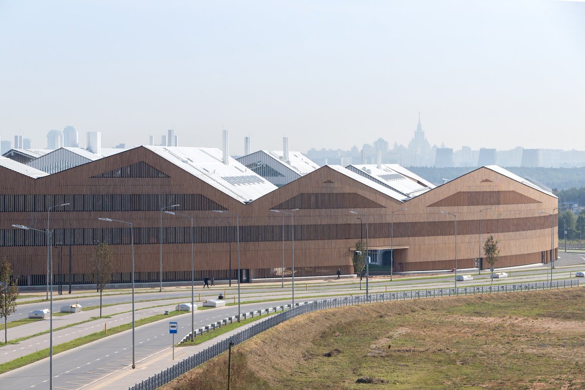 Skolkovo Institute of Science and Technology, Phase 1 (East Ring) by @HerzogdeMeuron. bit.ly/2Q2vzLR https://t.co/3SU6da8yPx