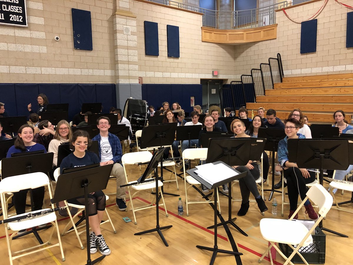 Dance team, cheer, Spectrum, Northern Lights, and band are ready for the pep rally🎉🦅