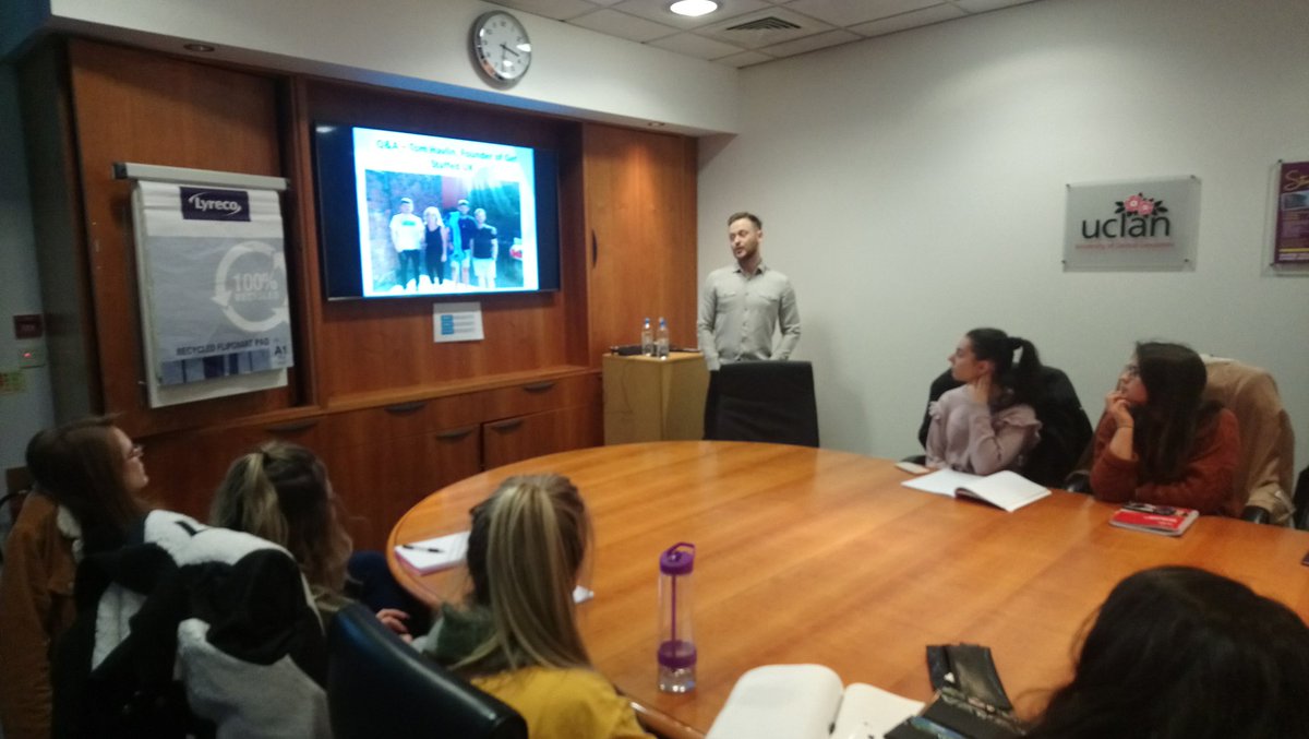 RoderickTrain's tweet photo. @TomHavlin @UCLan A huge @THE_UCLan thank you to @TomHavlin from @GetStaffedUK @GetTrainedUK for coming into @UCLanLSBE @UCLanEat to talk to the 1st Year #EventStudents today about #hospitality at #events.  Interesting, insightful and lively session.  Thanks from @AlexUclan and myself. https://t.co/PqMLtcb69G