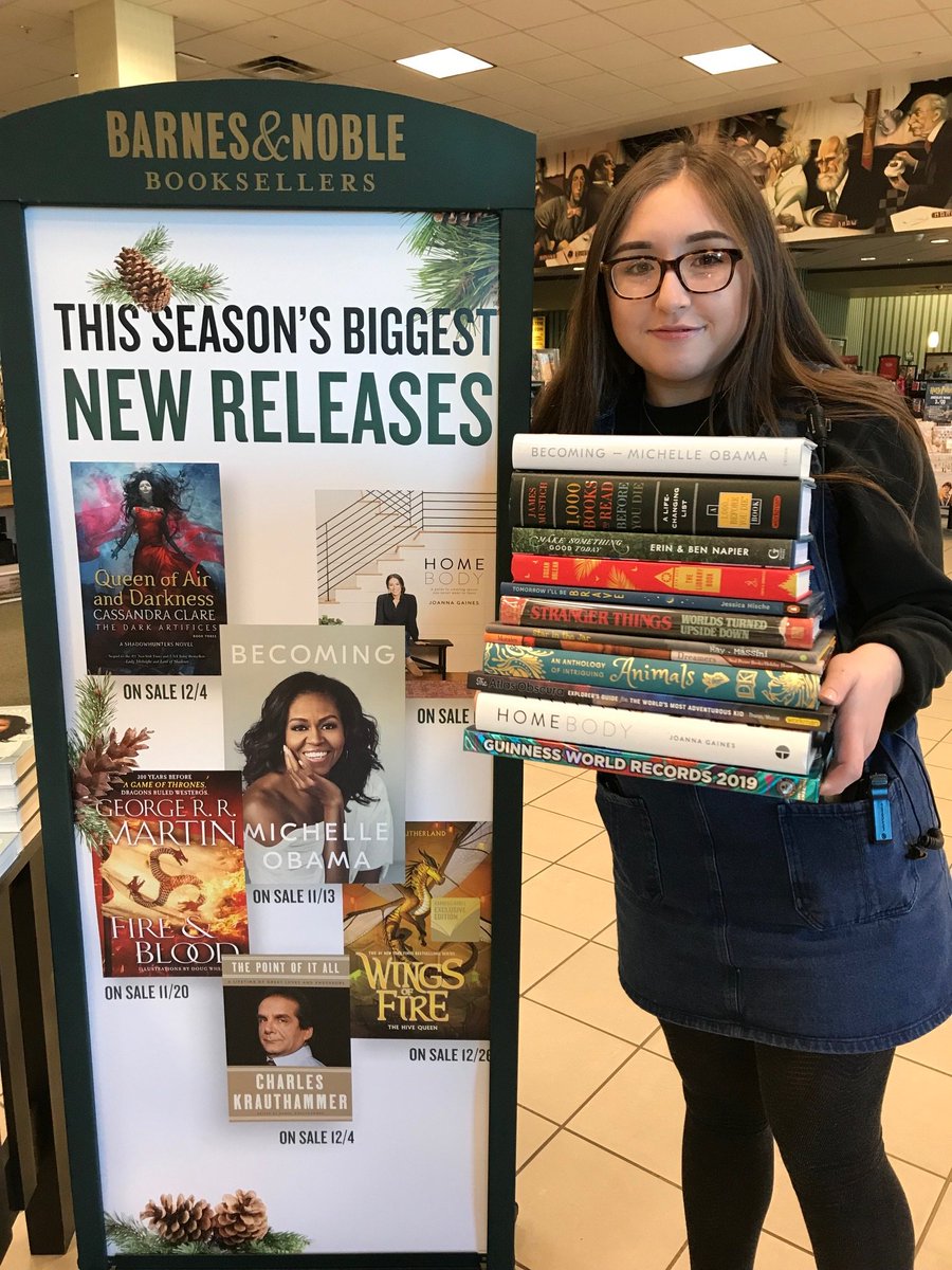 BNCedarHillTX's tweet photo. We've got your black Friday #BNBookStack shopping right here!  @BNBuzz  #NewReleases #BNRecommends https://t.co/OSJPHPBZ59