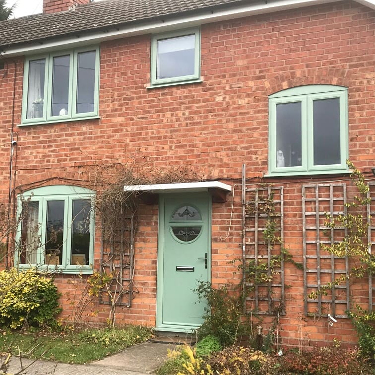 Fusion_Windows's tweet image. A recent install of chartwell green fixed casement windows with matching chartwell green composite door