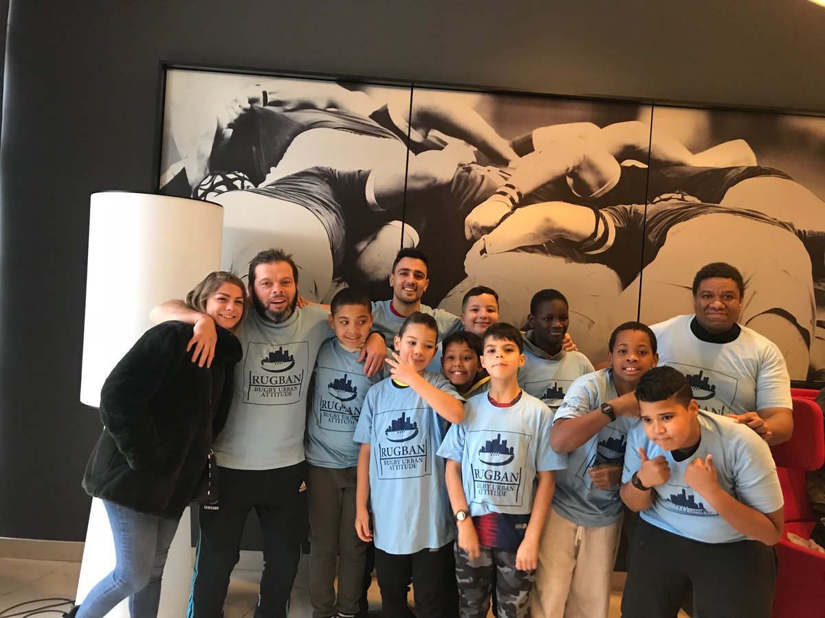 Encore une belle Journée...
Comme chaque saison, Rugby Urban Attitude organise son "Rêve en Mêlée" à Marcoussis.
Encore des étoiles dans les yeux pour ces jeunes de l'ITEP Robert Commin de Montlignon
Merci à la <a href="/FFRugby/">FFR</a>
Merci à notre Partenaire <a href="/suez/">SUEZ</a>
#CultureUrbaine #ValeursRugby