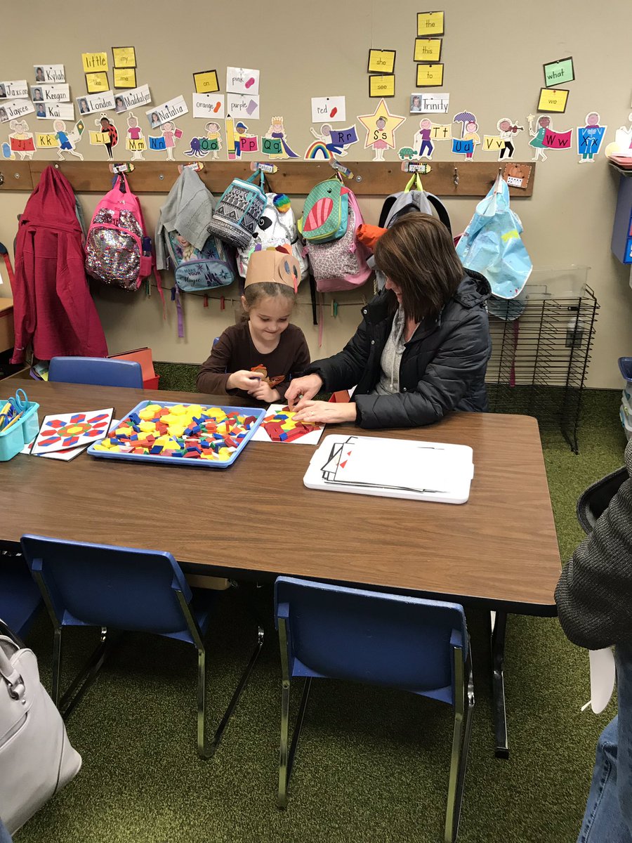 CPKinderStine's tweet photo. We had a fantastic Grandparent’s Day @CPElem ! We are so thankful that you could visit us! https://t.co/zcBYGYpNCk