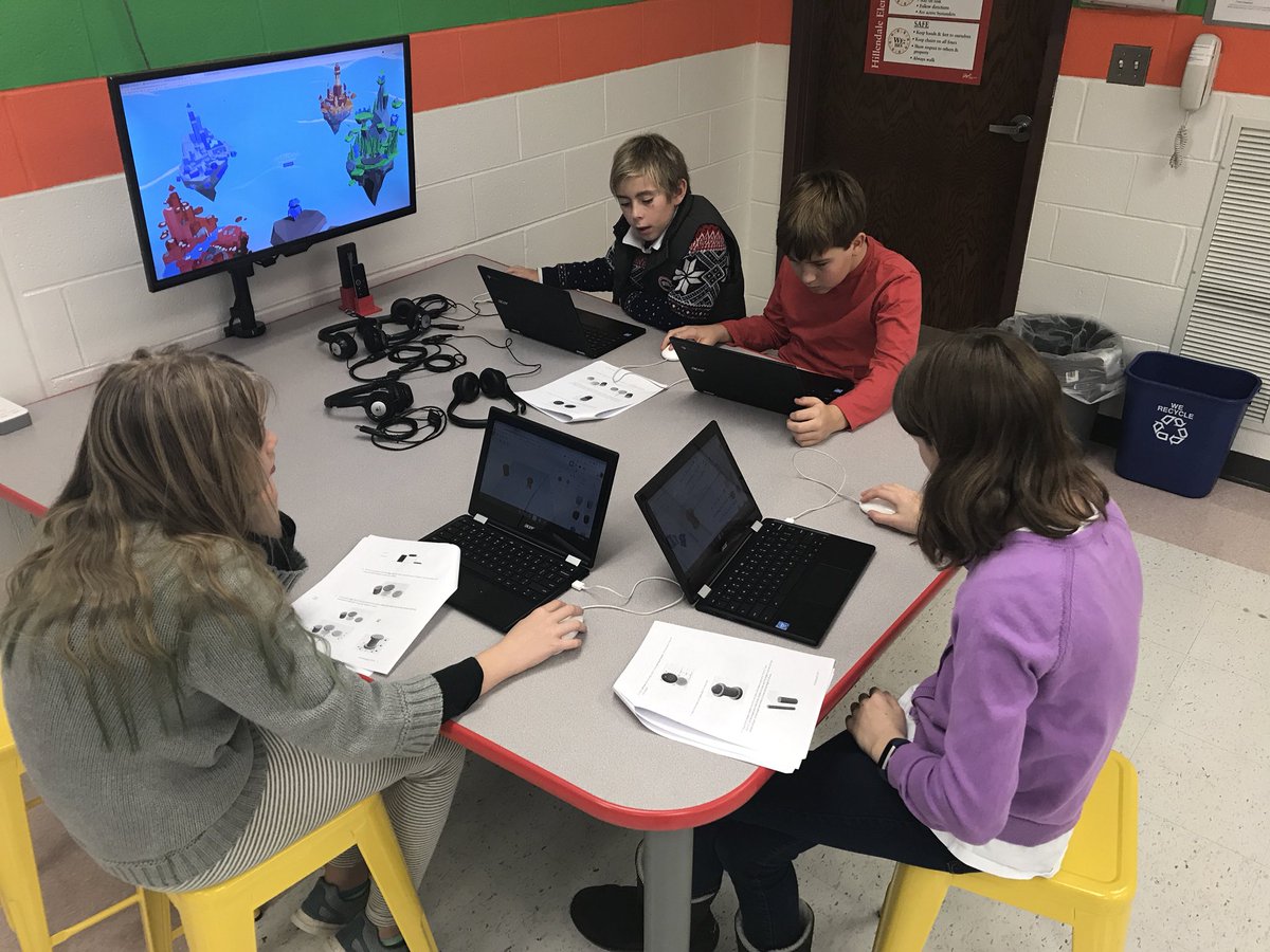 MrPicard_HES's tweet photo. @julia_skolnik Some of our 5th graders are working on the 3D printing tutorial Max provided. Engaged and beyond excited to be creating in @tinkercad #FIPartnership #FIMakerspacePD #HappyHillendale #HESTech https://t.co/FHaRsXZXdR