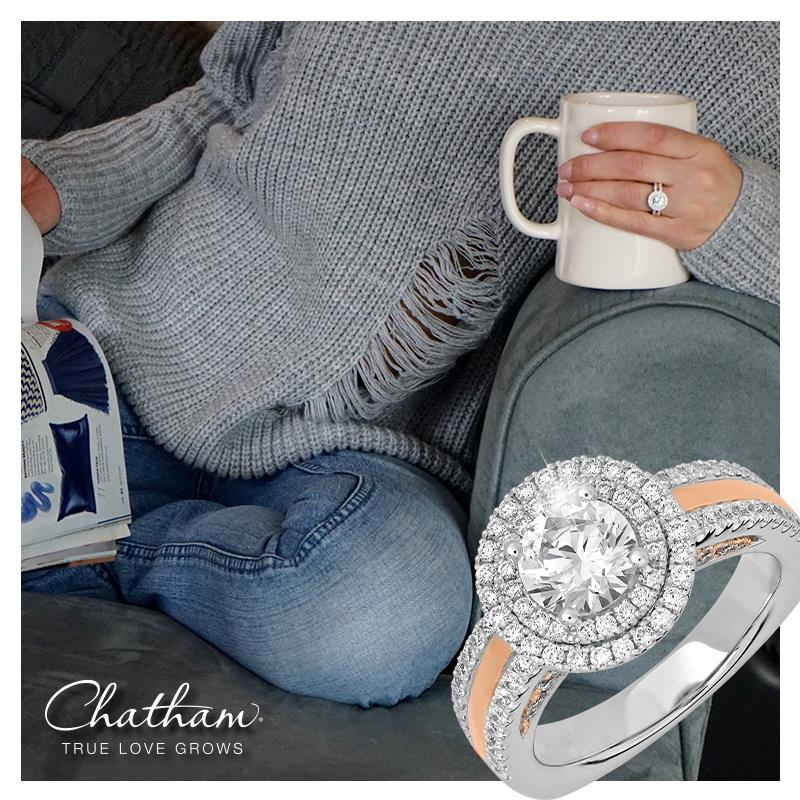 ChathamGemstone's tweet photo. Sweater weather is even better when you are engaged! 💍#labgrowndiamonds 💎 #labcreateddiamonds #sweaterweather #isaidyes #justgotengaged #fallproposal🍁 #sciencerocks🔬 #ethicalbridalfashion #labgrowndiamondengagementring #conflictfreediamonds @ChathamGemstone https://t.co/6EmomzmQGt