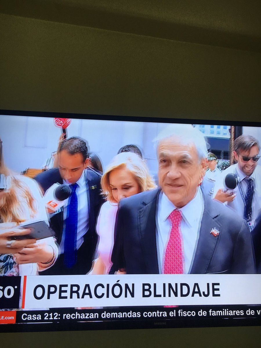 sebas_vergara's tweet photo. 😡🔥Increible que no se asuma responsabilidad política , la constitución es clara, el orden público corresponde @min_interior , Operación Blindaje, mal muy mal https://t.co/EGiRQN0UCo