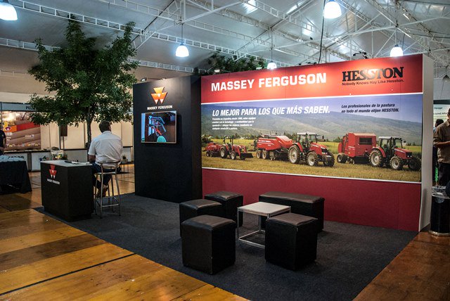 InfoSembrando's tweet photo. Massey Ferguson presente en el Congreso Mundial de Alfalfa
La marca de tractores más vendida en el mundo con más de 160 años de innovación y experiencia en el mercado, estuvo presente en la 2º edición del Congreso, en la provincia de Córdoba.
https://t.co/vPlROON113 https://t.co/xDzPwSoTpj