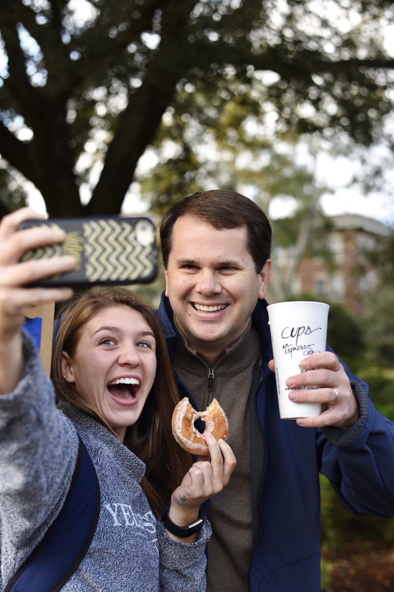 Blake Thompson tweet media