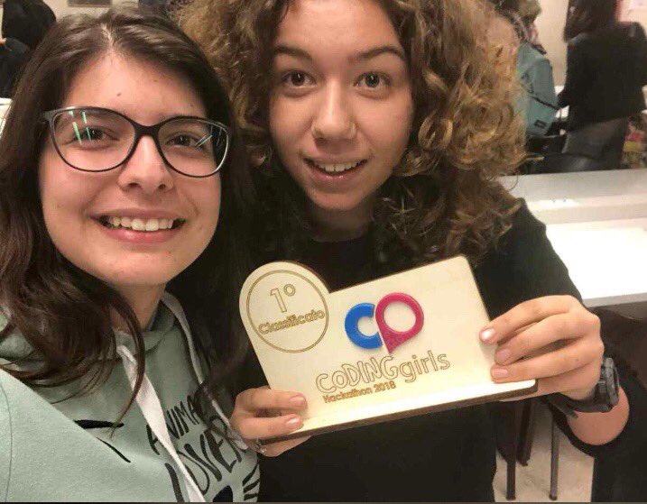 vcatara3566's tweet image. Marianna e Elisa hanno vinto oggi la tappa di #Catania #hackathon #codinggirls #GirlsInSTEM @unict_it @liveunict