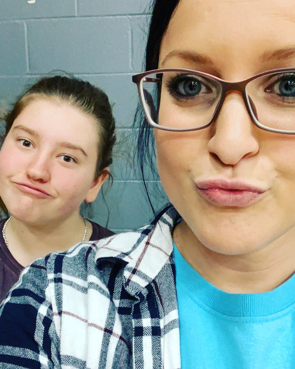 MissVanWinkle2's tweet photo. Duck Face on point with my girl, Shyleigh 💕 #wpmschat https://t.co/cuIGqAXC6H