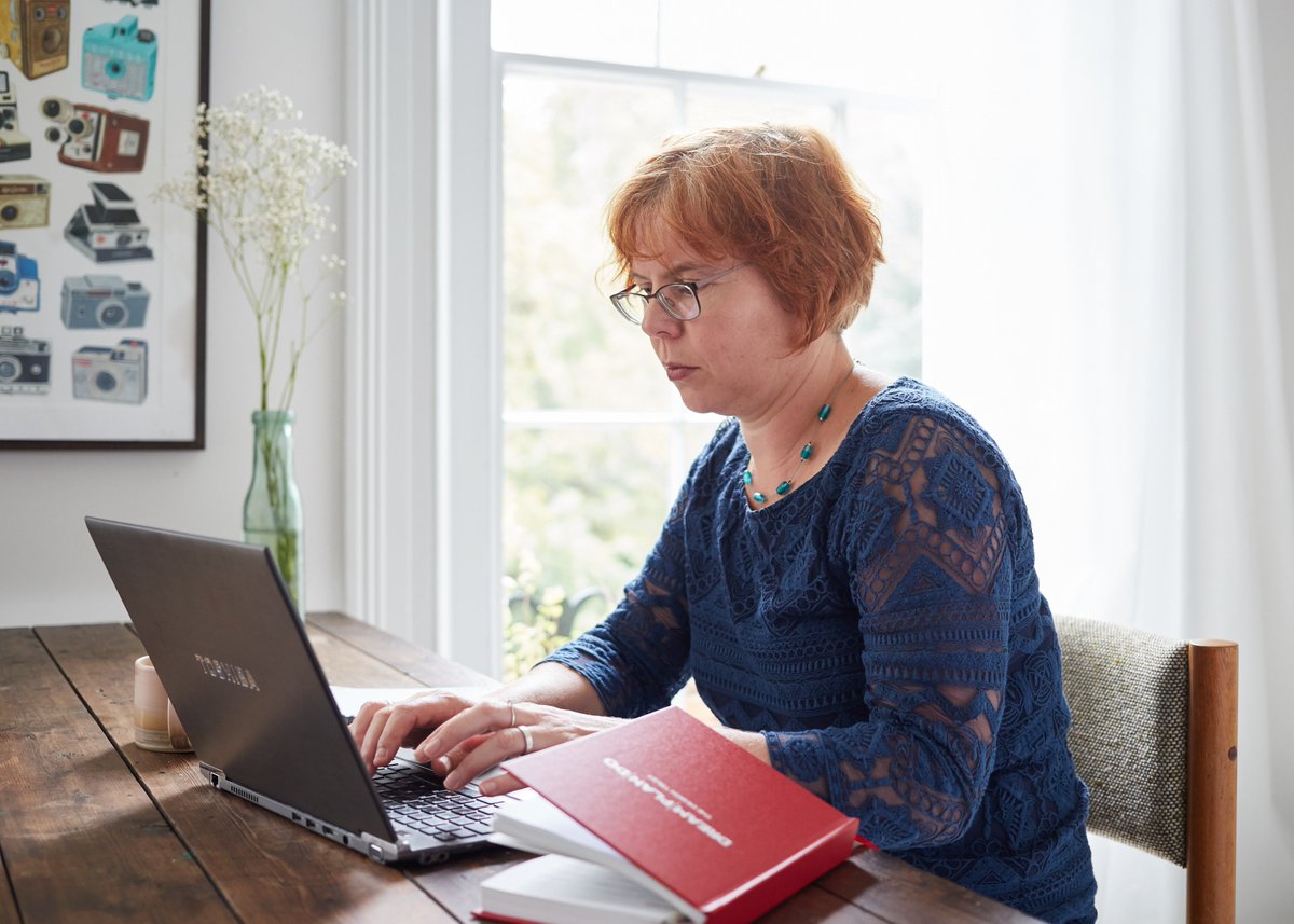 folksy's tweet image. #folksyhour is going to be a bit different tonight. We&apos;re doing as a live video webinar with @TheDesignTrust. Exciting! Have you signed up yet @bynikomi @HippieOtter_Des @Elliepressuk @CoverStoryCraft @littlemoos_ @Sallyfreckles  @kernowclaire1? Link here zoom.us/webinar/regist…