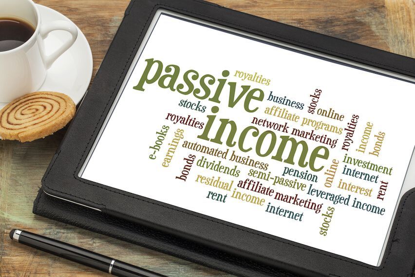 Creating passive income can seem like a daunting task, especially for #freelancers, Learn How to Create Passive Income Streams Using Your Expertise buff.ly/2KfdO6s via <a href="/freshbooks/">FreshBooks</a>