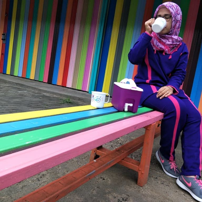 Saat nya berolahraga saya tak lupa membawa airputih menggunakan wadah air mineral dari <a href="/tupperwareID/">Tupperware Indonesia</a> #ootd #MatchinginAja #PakeTupperware #tupperwareindonesia  <a href="/SongHyeKyo_1122/">Song Hye Kyo</a> <a href="/pocariID/">Pocari Sweat</a> <a href="/nnk/">ニニキ</a> <a href="/nnananui/">nana</a> <a href="/nui/">takeshi</a> <a href="/bb_tam/">TAM</a>