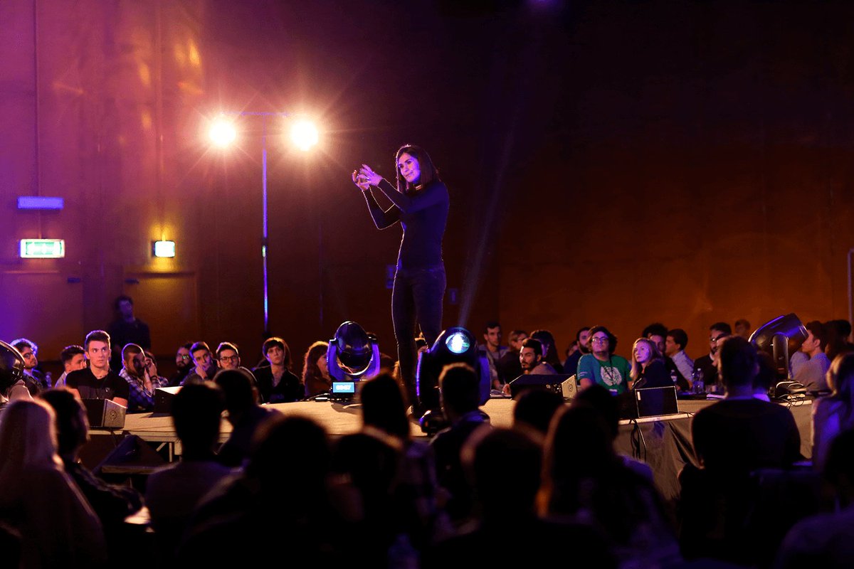 SIT è partner di <a href="/VisionaryDays/">Visionary</a>! Un evento gratuito con un format innovativo che si terrà  alle @OgrTorino il 1° Dicembre! 
Il tema centrale dell’evento è: “Tutto sarà solo Umano?” 👾
Sfida il futuro, visita il sito e partecipa!
#VD18 #VisionaryDays 
buff.ly/2FuxTao