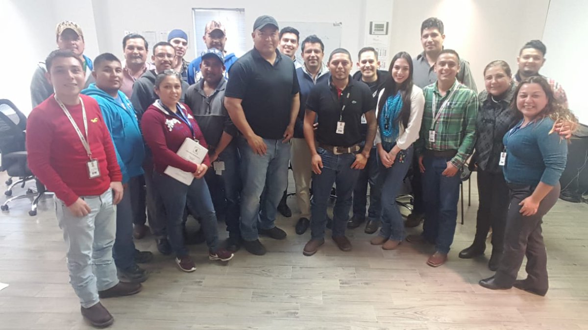 CyFGlobal's tweet photo. Gracias EKM Sabinas excelente participacion y entusiasmo en el curso Liderazgo Productivo.. https://t.co/MCIzYncUHa