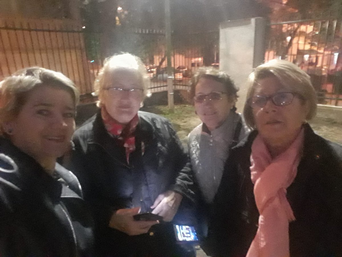 AjSantAdria's tweet photo. Commemoració del dia #DretsdelsInfants al Casal Infantil #laMina #SantAdrià amb les #adrianes i la regidora @Ruthsotogarcia
@CulturaSAB @pebMINA https://t.co/ywogJfSYNn