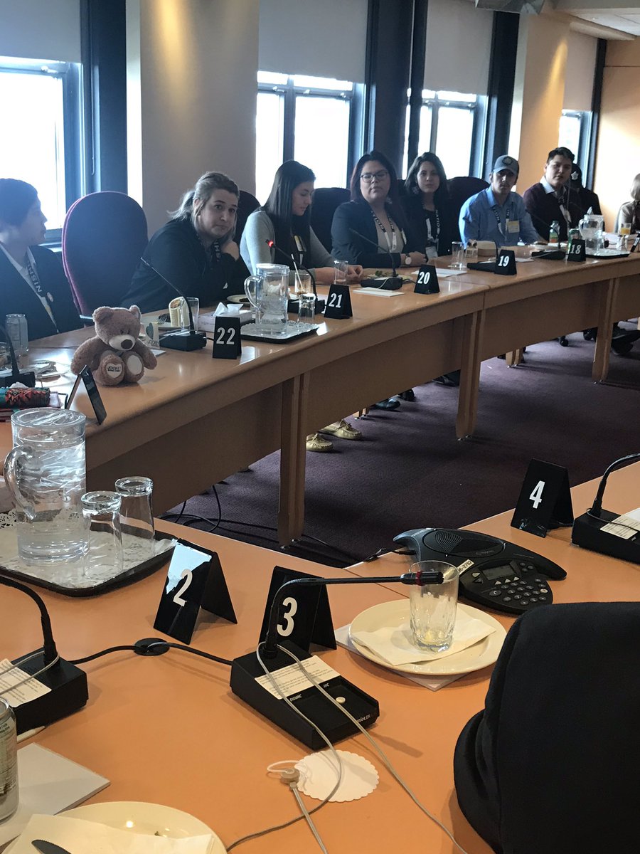 NANComms's tweet photo. Youth bring up the topics to @SenSincmurr that they are going to discuss with PM @JustinTrudeau : choose life, suicide awareness &amp; prevention, Housing relocation &amp; homelessness,Indigenous child welfare, health care, mental health, LGBTQ2s, education, food sovereignty &amp; water https://t.co/nEu6T7iAjL