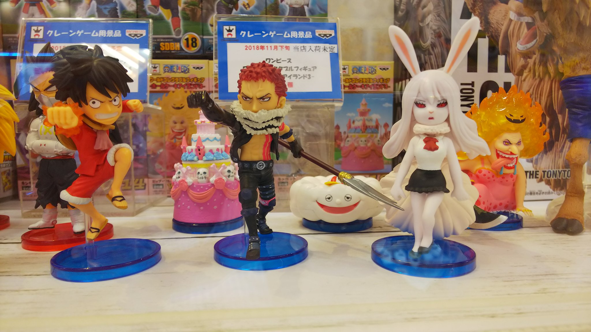 かっちゃんキャッチャー 11月登場プライズ先行展示 ワンピースより ワールドコレクタブルフィギュア ホールケーキアイランド3 はい本編wci編の第３弾 ルフィ カタクリ 覚醒ビッグ マムwithゼウス スーロン化キャロットと今回も激熱ラインナップ