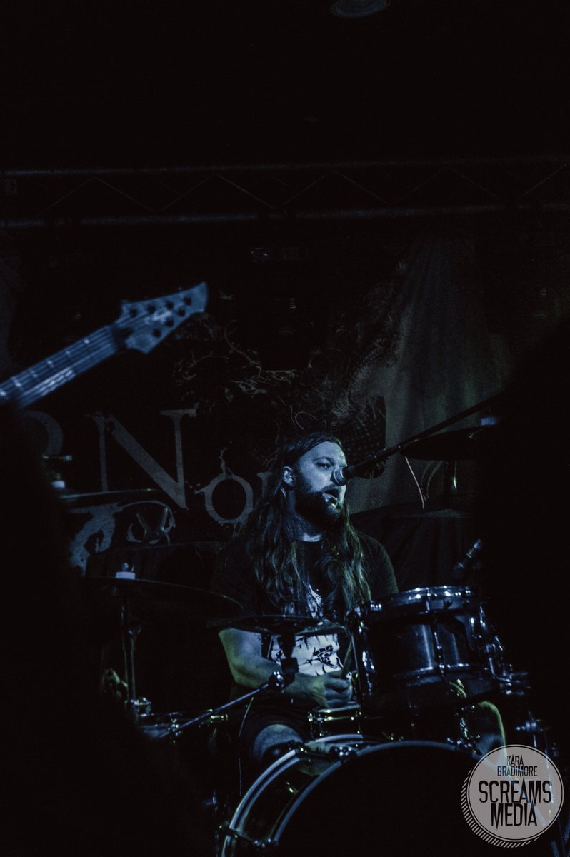 KBSCREAMSMEDIA's tweet photo. 11/18/2018 Rum Runners / @londonmusichall 
@WeAreTheHealing, @TheNorthernTO, @WindCriesMaryON &amp; @BOOOfficial 

Read the concert review and see all the images at https://t.co/fnttnAcFgb

#screamsmedia #screamsmediareview #concert #concertphotography #metal https://t.co/NhJDZ8AqM7