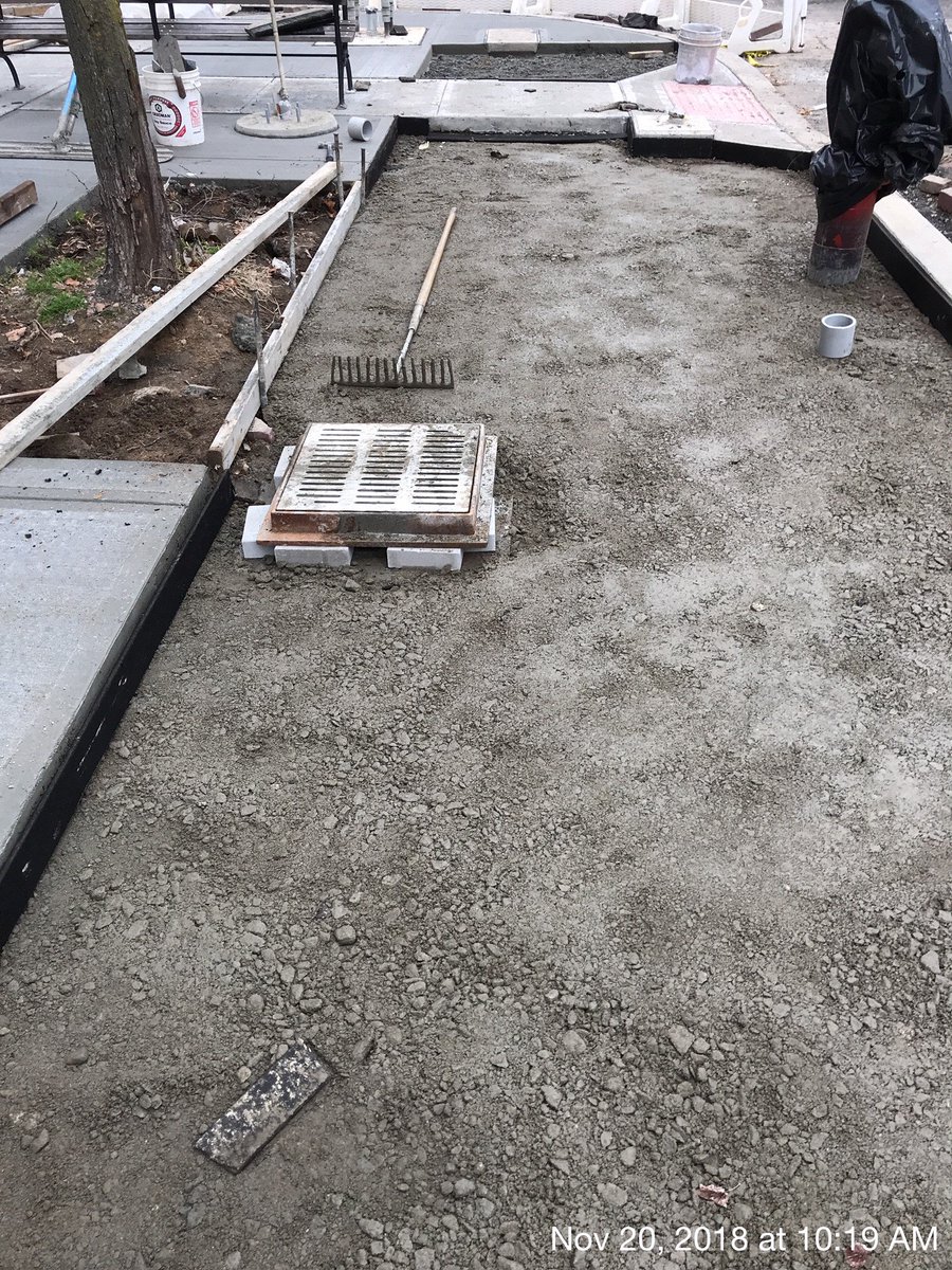 WashStProject's tweet image. Nov. 20 - Sidewalk work at 12th Street with road closed from Bloomfield to Hudson. Watermain tie in and drainage at 11th Street, with road closed from Bloomfield to Washington.