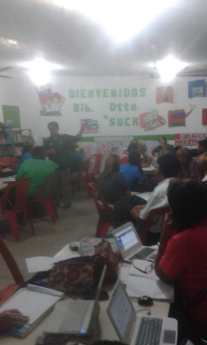 NohemiR5665's tweet photo. #Caroni Activados en la Organización del Congreso Circuital CLIFP y Supervisores del Municipio en la UEB Dr José Angel Ruiz @NicolasMaduro @MPPEDUCACION @cen_araguaney @psuvaristobulo @RosangelaOrozco @gtorodelara @sheieduc @SaIaBolivar @Mirelva_ma https://t.co/VqKtSFFuui