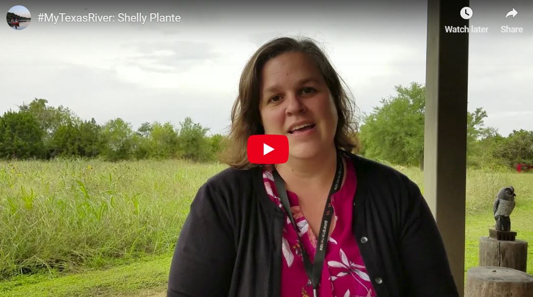 Talk about #CoolJobs: Meet the woman who helps people find places to paddle in Texas via <a href="/txwater/">Texas Living Waters</a>: bit.ly/PaddleBlog

#MyTexasRiver