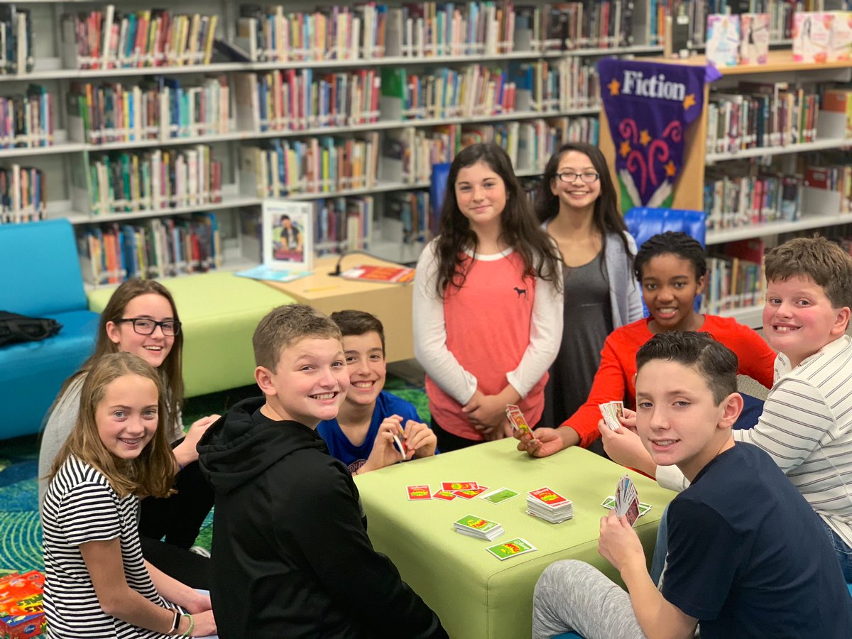 Laura Donoway tweet media