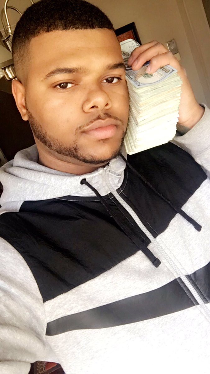 FTFdrewski's tweet photo. On my own i been balling on another level https://t.co/ocnOuQxg55