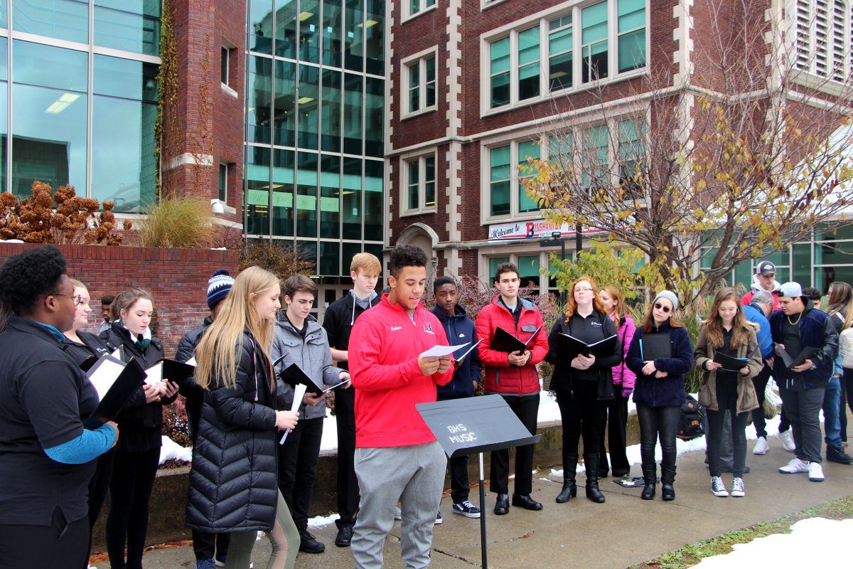 BinghamtonCSD's tweet photo. BHS celebrated the lighting of the SADD tree this afternoon. The tree is lit with white bulbs &amp; a red bulb will be added if there are any fatalities due to distracted driving. Students Against Destructive Decisions has been hosting this ceremony for 26 years. #BPatriotProud https://t.co/RZbwooceNi