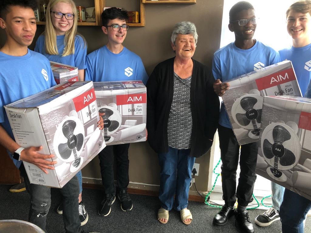 StellarBotsFLL's tweet photo. We love sharing, we visited Huis Zonnekus (an old age home) today with a donation of desk fans to their Frail Care Unit #gooddeeds #sharing #FLLSA @ParklandsTweet @FIRSTweets @firstlegoleague https://t.co/7L6SO7nf5S