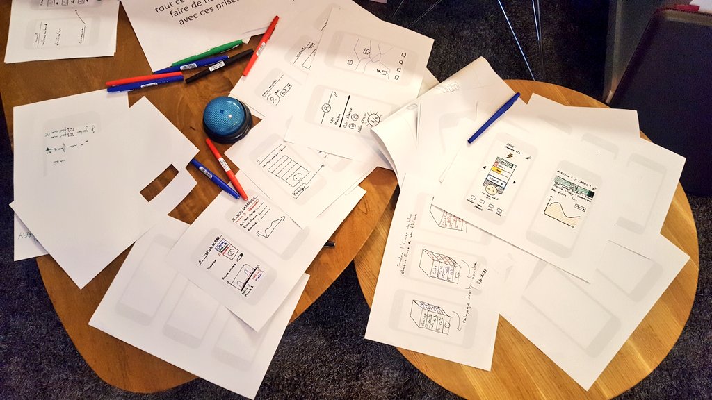 brongier's tweet photo. Facilitation graphique & prototypage lors de cette journée #EnergieLab pour "co-construire les services du futur" avec les clients & collaborateurs @DirectEnergie avec #InnovativeWay @opinionway chez @comet_meetings #IntelligenceCollective #UX #UXDesign #emoticteam https://t.co/NdcfoaHQIK