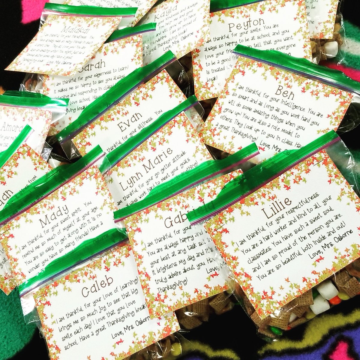 jestigertribe's tweet photo. 3rd year I have made thankfulness bags. That's 61 students who in their own unique way have given me something to be thankful for. Every single one different. Model what you want your children to learn...by doing. It means so much more to them!
#thankfulformypassion #mytribes https://t.co/AsoKs9WqIc