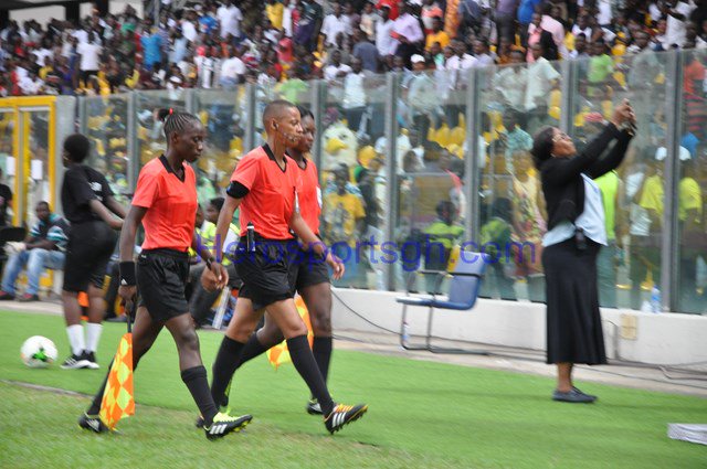 Herosportsgh's tweet photo. Snap from #Ghana 1 vs 2 #Mali #2018AWCON #2018AWCONSERIES #TotalAWCON2018 https://t.co/PL9fVWodNM