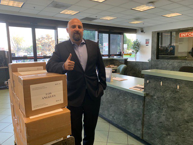 StopSB10's tweet photo. Turning in petitions to @LACountyRRCC #StopSB10 https://t.co/ejQ67Xy5jl