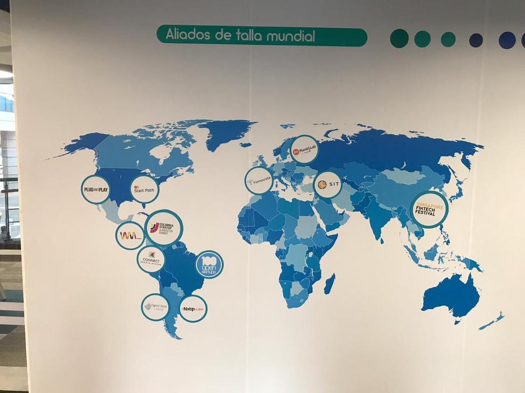mclacouture's tweet photo. Visitamos el Centro de #Innovación del Grupo Bolívar, afiliado de @AmChamCol El proceso de desarrollo de innovacion y apoyo al #emprendimiento es admirable, enriquecedor y del que vale la pena aprender #AmCham #AmChamColombia #DomoI https://t.co/qNNfEeuifG