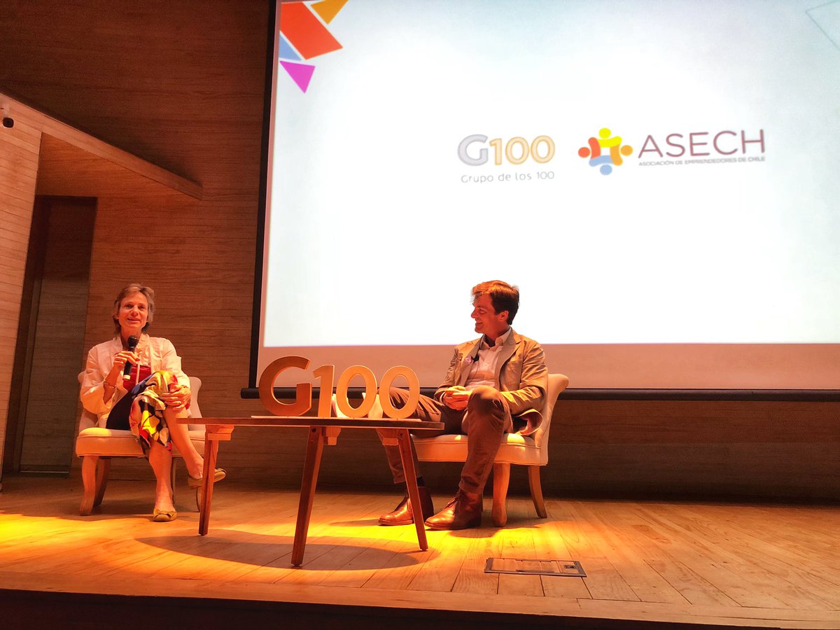 Escuchando la historia de Nicola Schiess junto a <a href="/nicoshea/">Nico Shea</a> en el último @G100ASECH del año! 👏👏