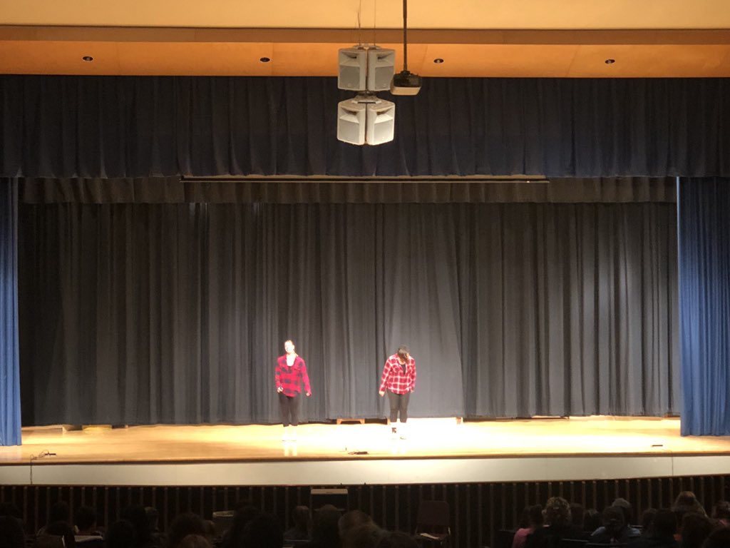 CCPS_FSKEagles's tweet photo. North West Region Faculty Takent Show with a few FSK student acts.  #FSKPride #NWMS #RUE https://t.co/YpsbKKtrzn