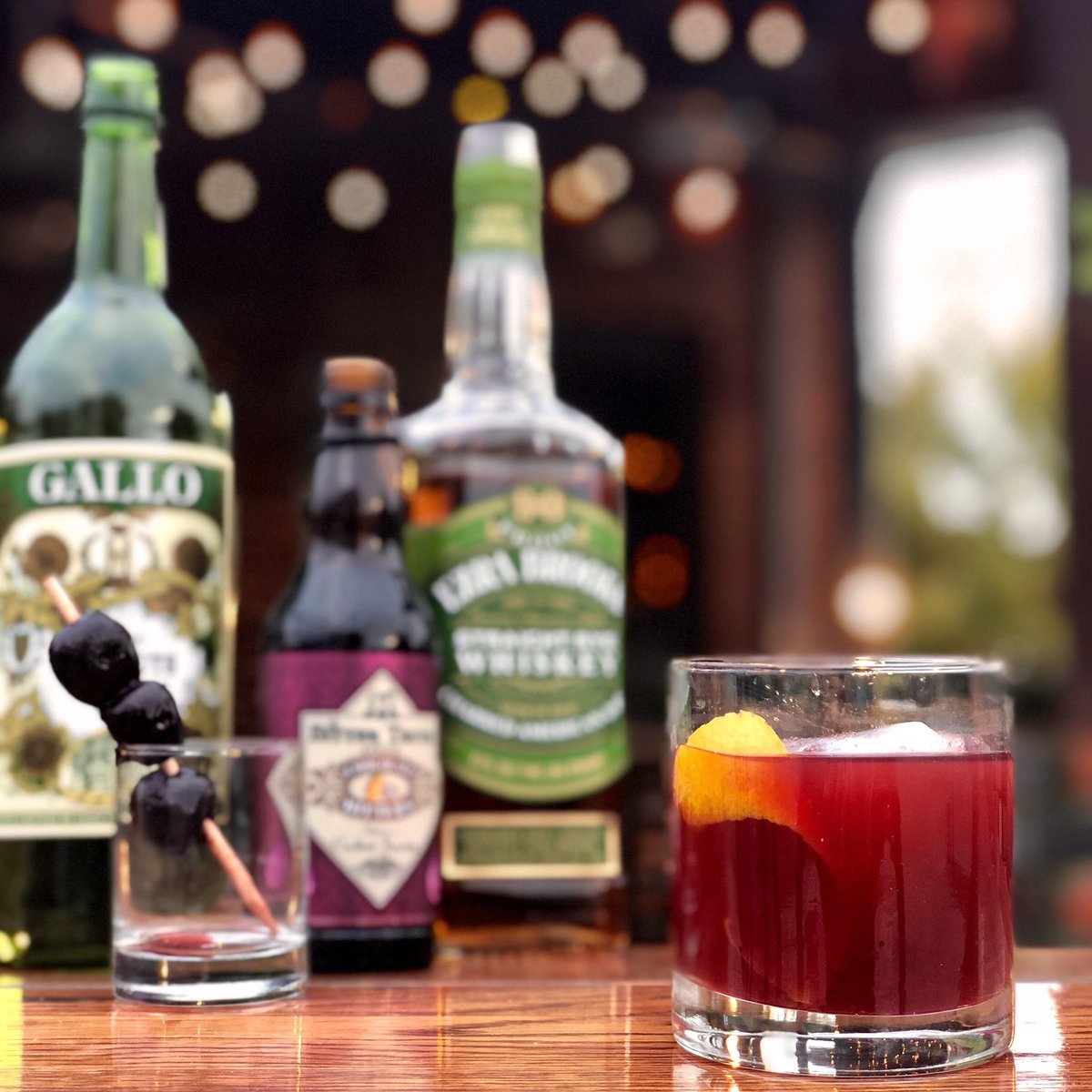 urbanstack's tweet image. Don’t feel like cooking dinner? Bring the family in for dinner! We’ve got fun new cocktails like the Rye Bother and are serving food until 10 pm! #ryewhiskey