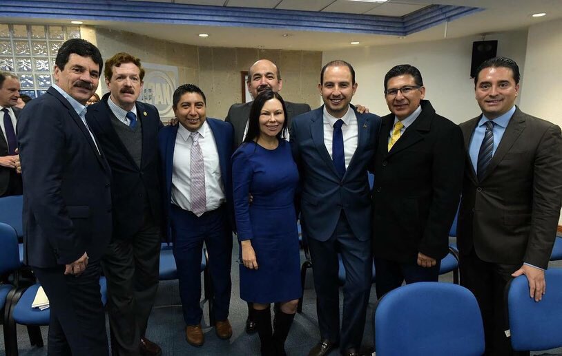 Fue un verdadero gusto acompañar junto a mis compañeros diputados la presentación de Marko Cortés como nuevo presidente nacional del PAN. 

Sin duda seremos una bancada que trabaje como una verdadera oposición responsable y que siempre actuará a favor del pueblo. 

#TuVozEsMiVoz