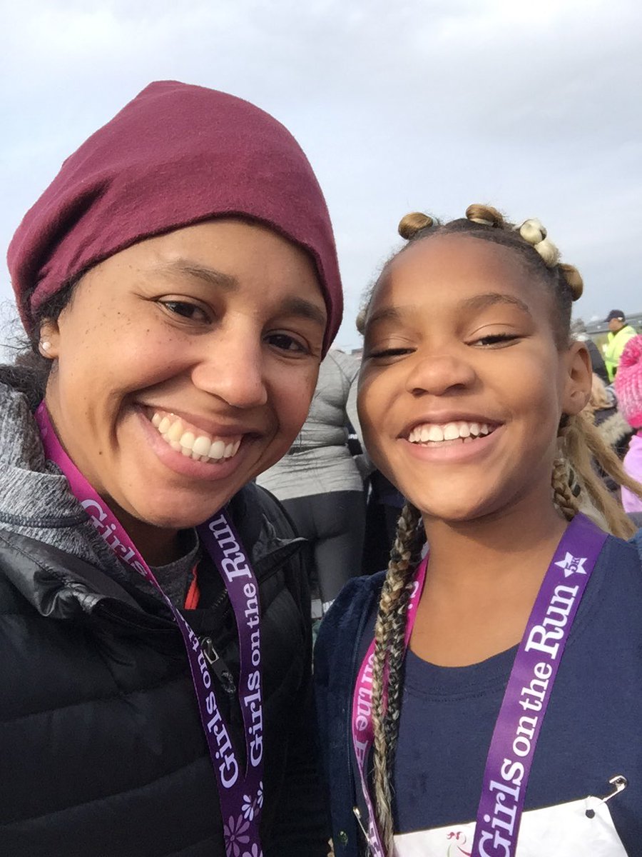 baylor_leia's tweet photo. Had an amazing time running with these @HendleyES @GOTRI ! These kids worked so hard and earned their medals! @GOTRDC https://t.co/UI9OmENT2V