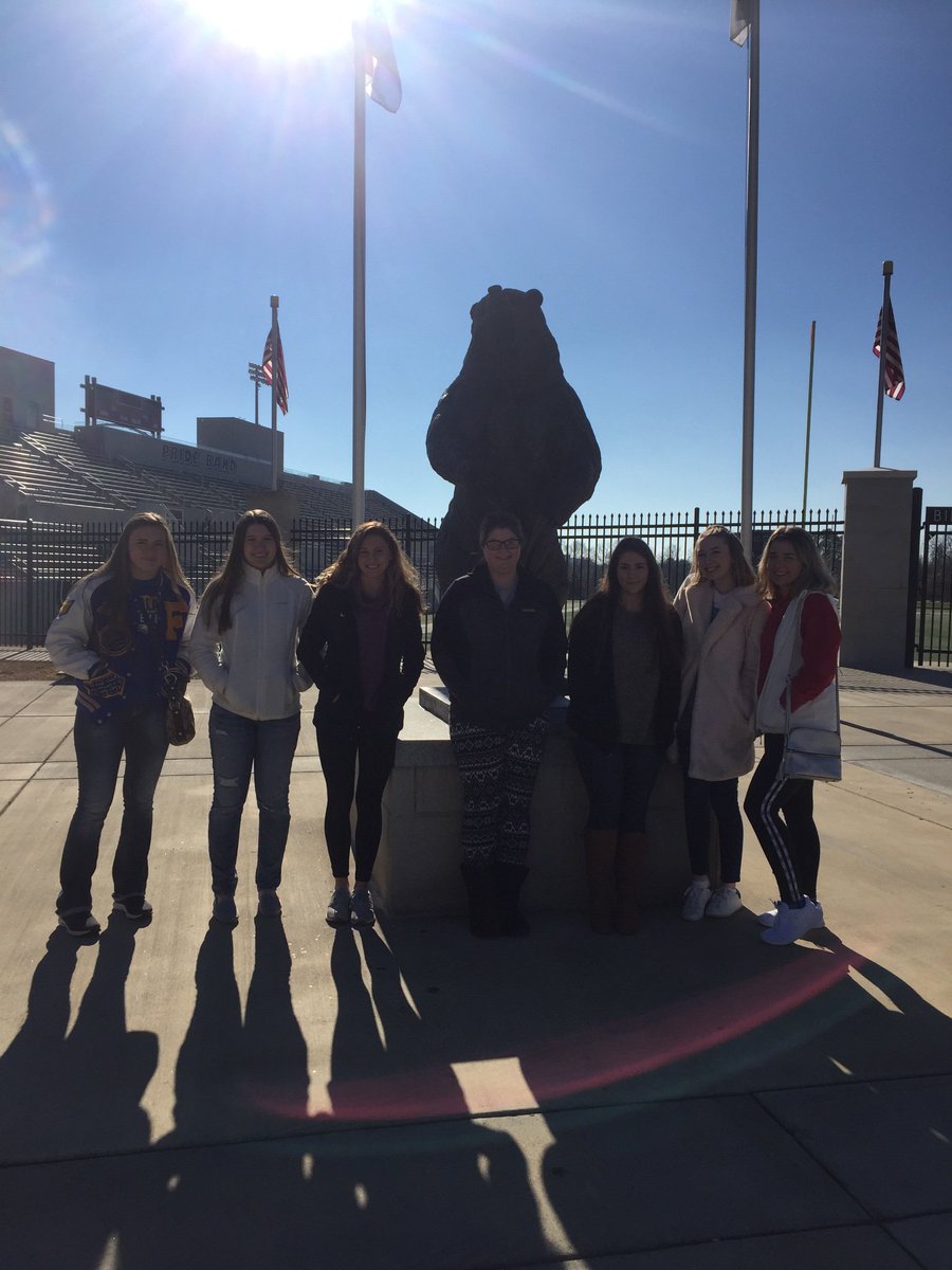 carroll_connect's tweet photo. What a chilly but great tour with @msuadm this morning! @FordlandR3Scho1 @FordlandEagles #EaglePride https://t.co/VzwZgF8Vhm