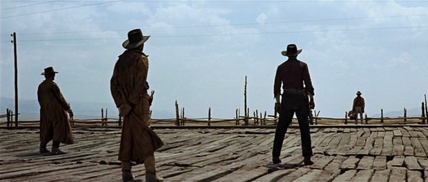 Once Upon a Time in The West - Sergio Leone (1968)L'affiche est ma préférée parmis toutes celles du cinéma.