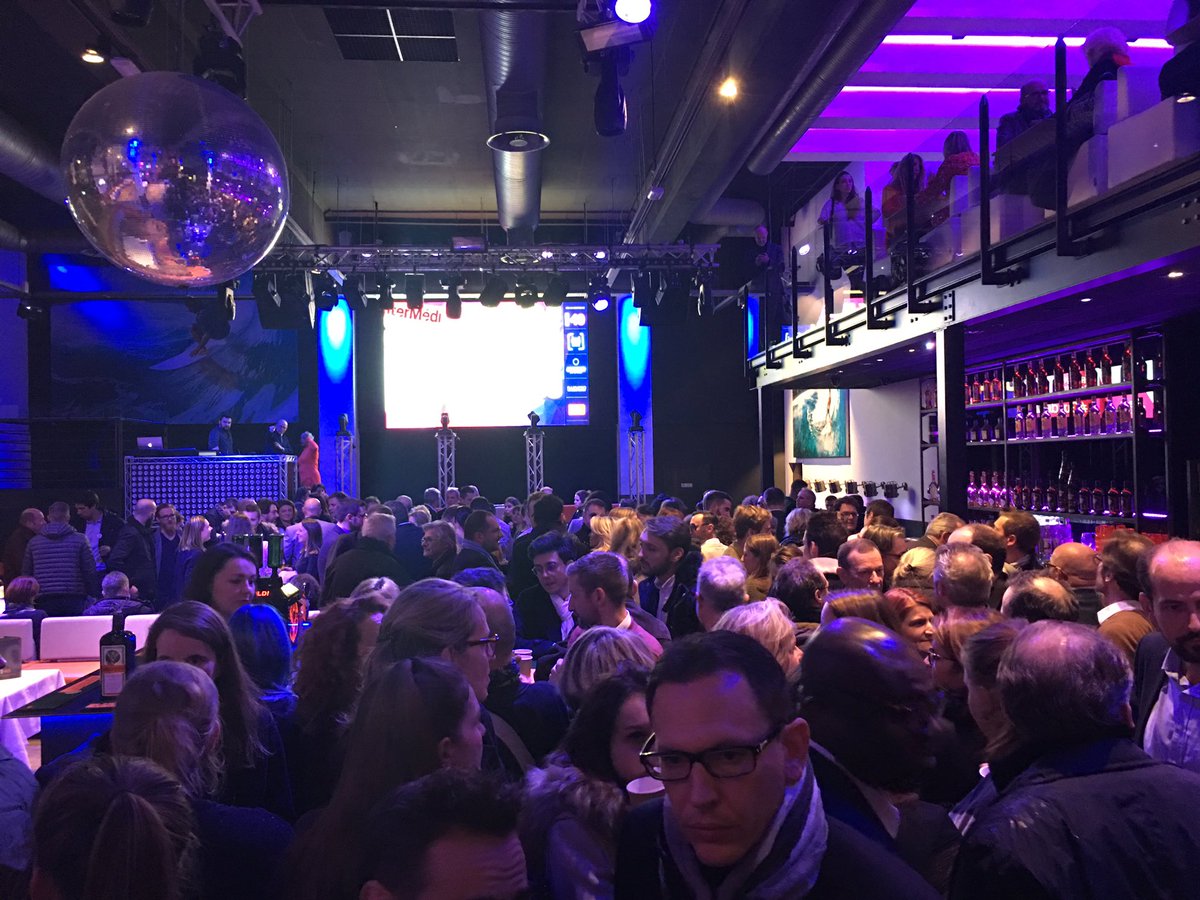 luzyne_fr's tweet photo. [agence] Soirée de lancement du Guide @InterMedia_Lyon 2019 #GuideIM aux @Docks40 à @Confluence_ Les agences, les créas, les prestataires de la com et du marketing en #AuvergneRhoneAlpes et au delà... https://t.co/MDFyW4fmhO