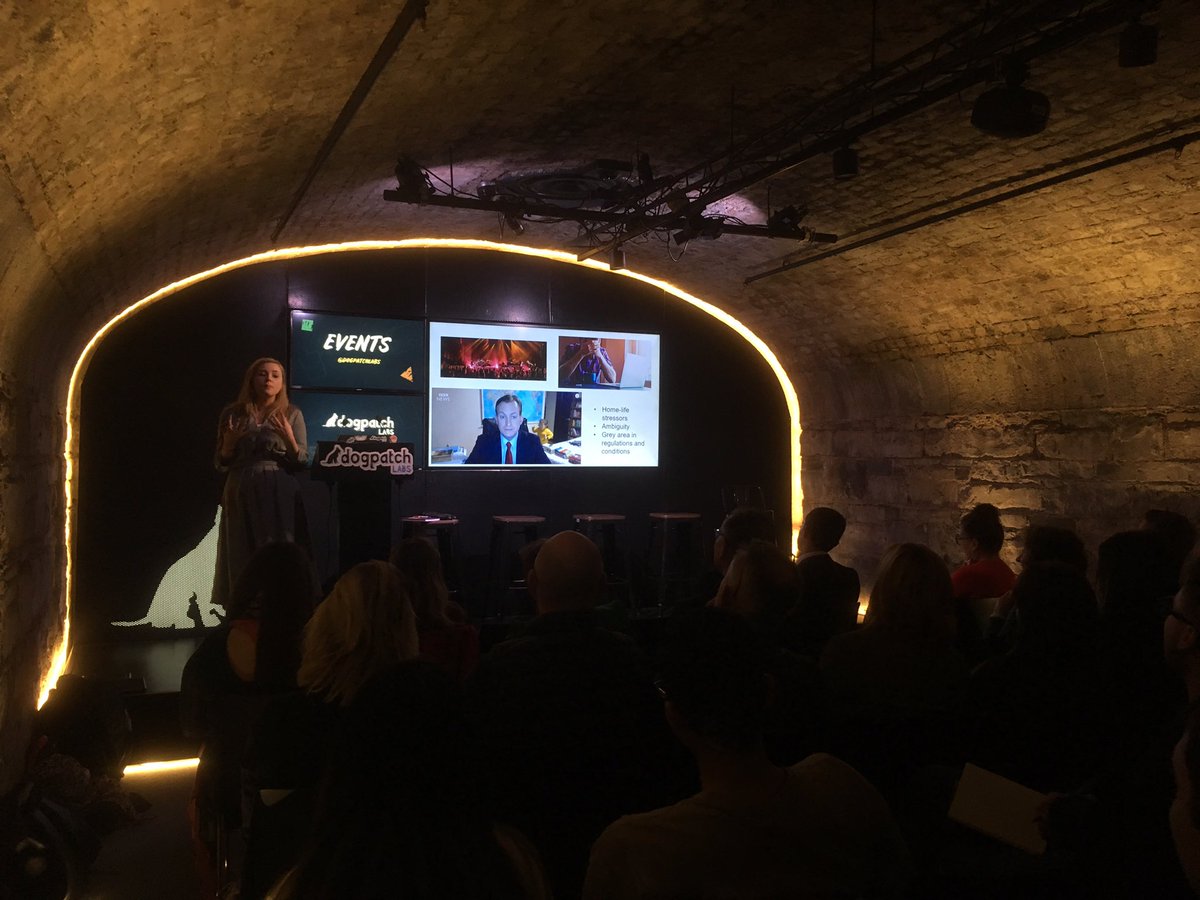 We are moving into a gig economy! <a href="/RoLyonz/">Roisin Lyons</a> at the Future of Work and Learning with <a href="/LearningTechLab/">Learning Tech Labs</a>!