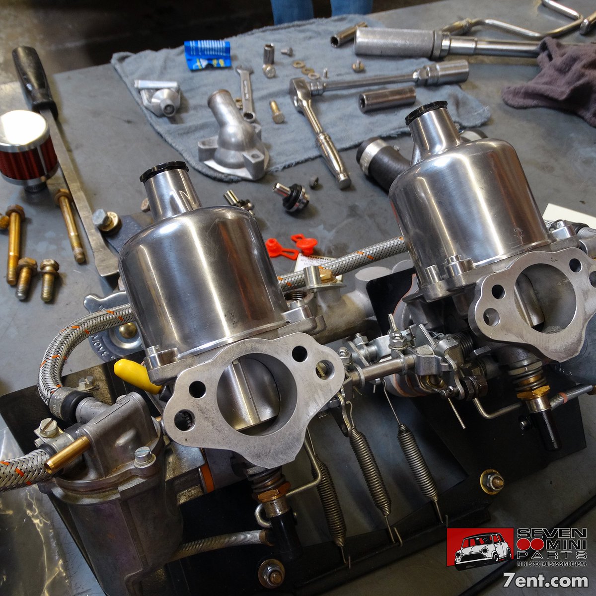 SevenMiniParts's tweet photo. HS4 carburetor assembly waiting to be re-installed | https://t.co/876DosyAIH
#SevenMachineShop #classicminiparts #classicminiengine #classicmini #classicminis #SevenMiniParts https://t.co/5Tj03sB6zR